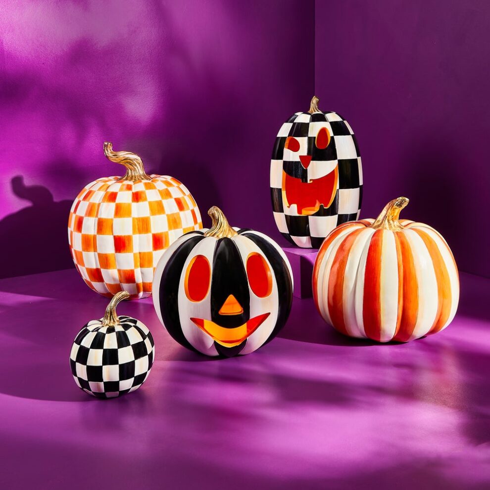 ORANGE CHECK PUMPKIN LARGE