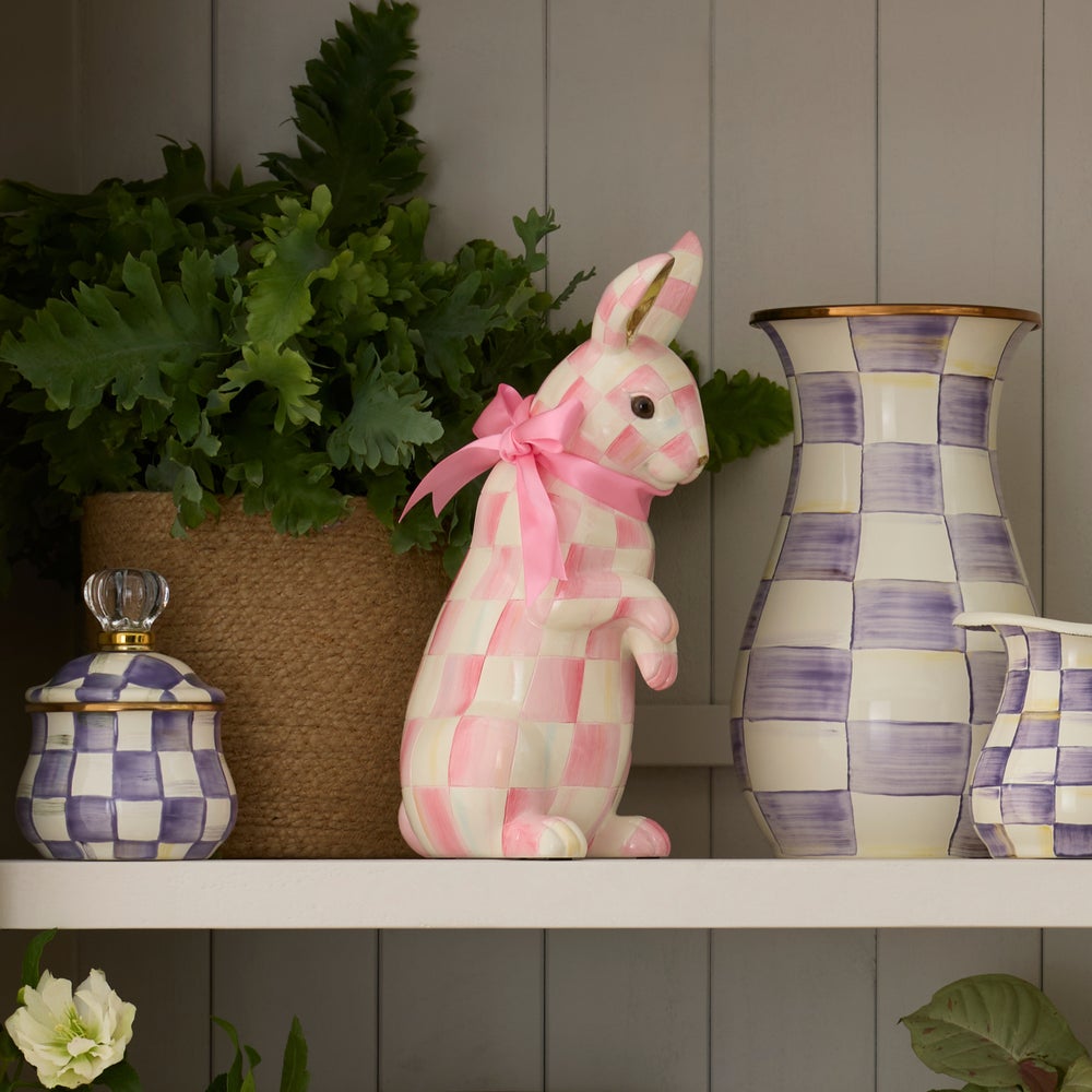 BUBBLEGUM CHECK HOPS BUNNY