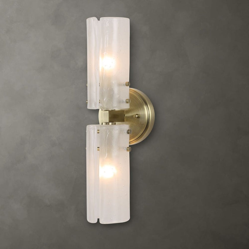 Mistie, 2 Lt Sconce