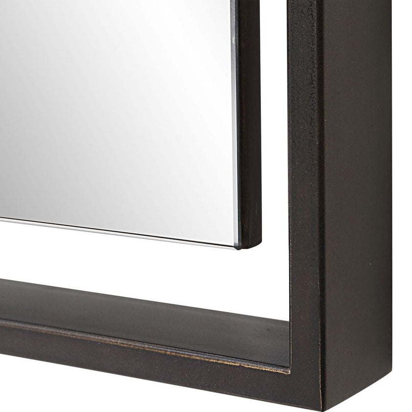 Egon Mirror, Bronze