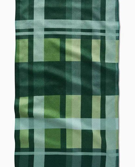 SHAMROCK PLAID TEA TOWEL