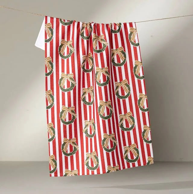 RED WREATHS TEA TOWEL