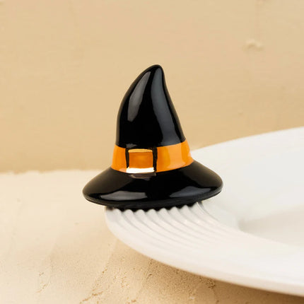 WITCHFUL THINKING MINI
